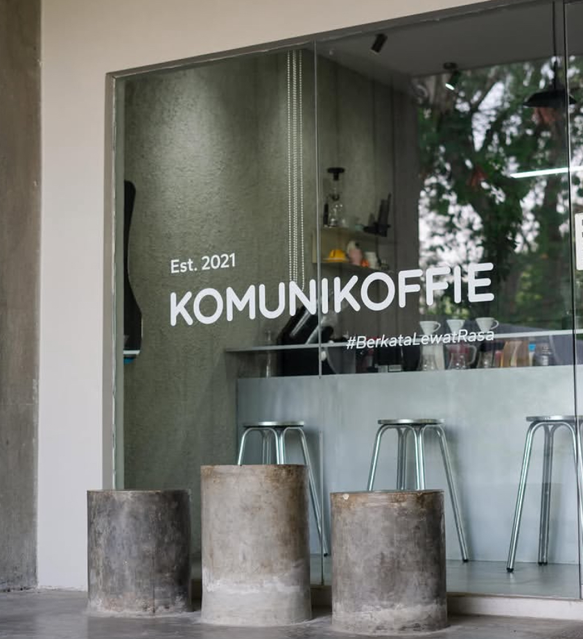 A Shot of Gratitude: Selebrasi Empat Tahun Komunikoffie Tumbuh Bersama