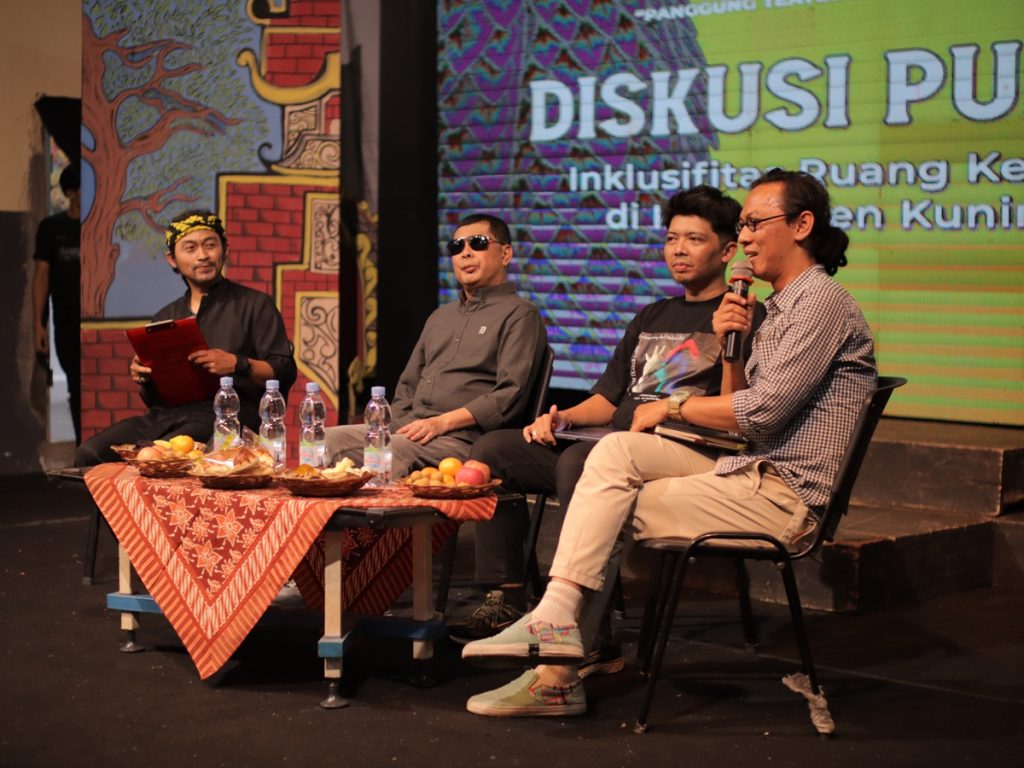 Diskusi Panggung Teater untuk Disabilitas