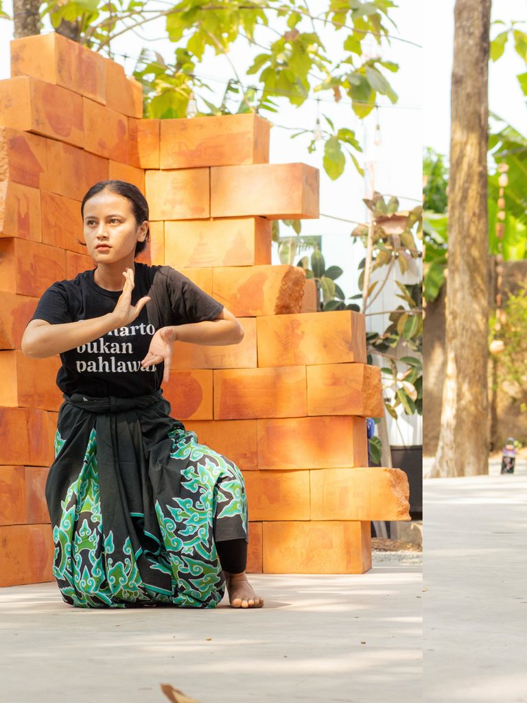 (mem)Bangun dari Tanah - weekendphotoclub - 1